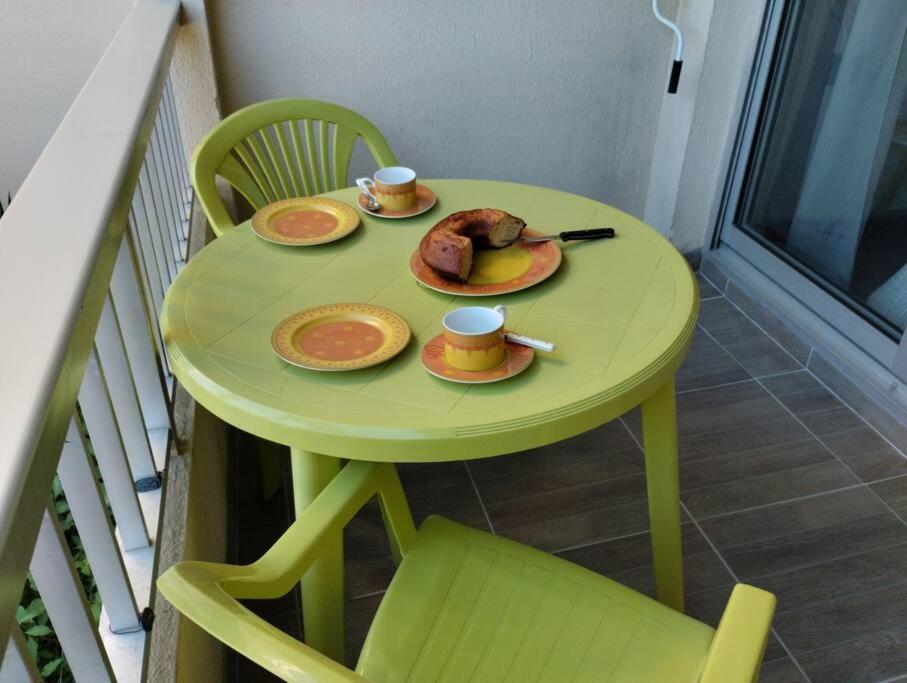 Petit Paradis Classe 3 Etoiles A 200M De La Plage! Terrasse-Wifi-Parking-Clim Saint-Mandrier-sur-Mer Esterno foto