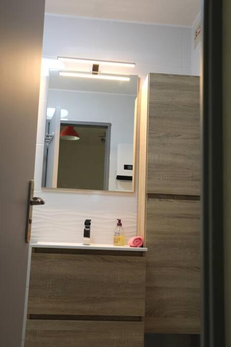 Petit Paradis Classe 3 Etoiles A 200M De La Plage! Terrasse-Wifi-Parking-Clim Saint-Mandrier-sur-Mer Esterno foto